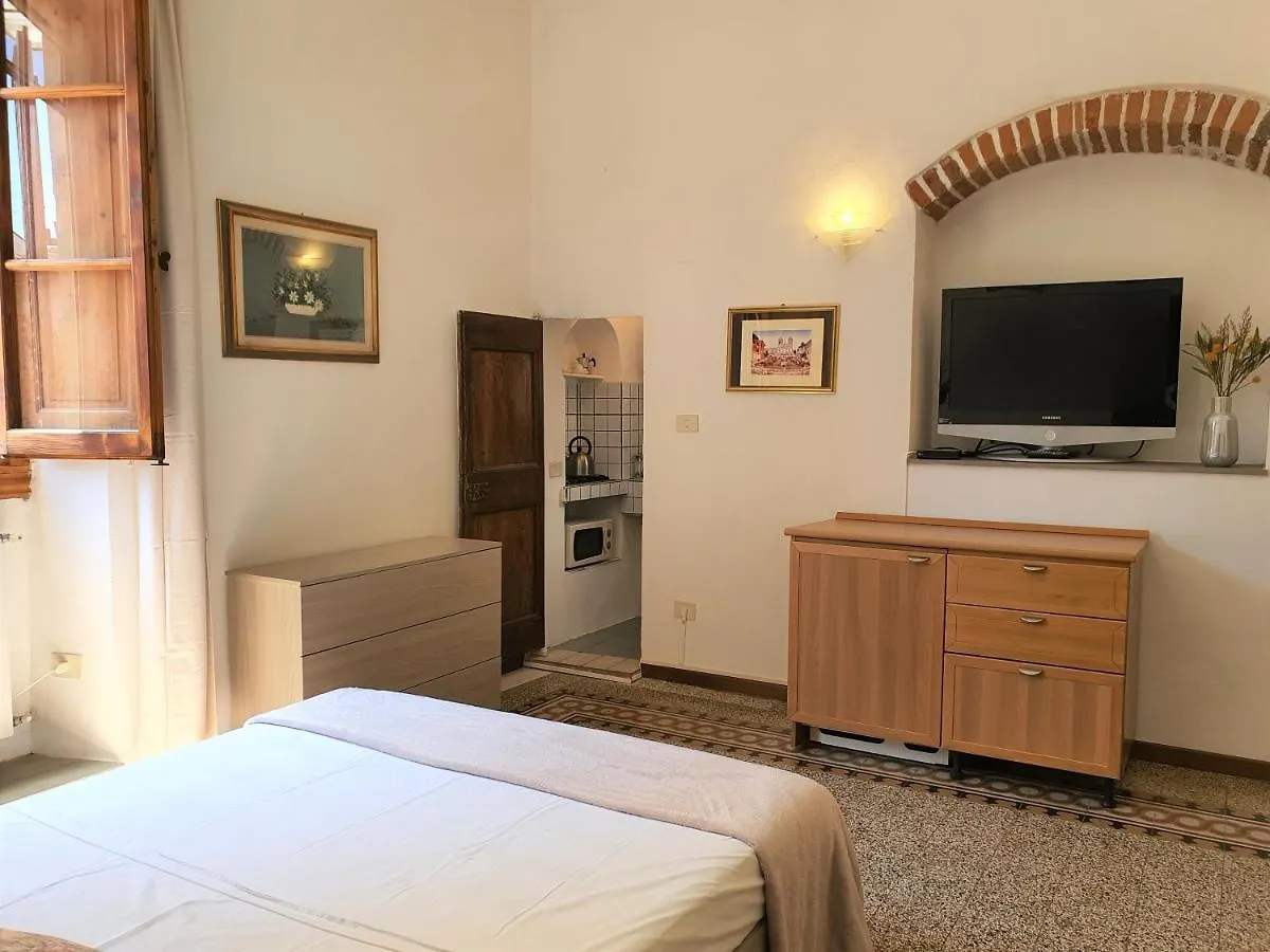 Piazza Ciompi Studio Apartment Florence 0*,  Italy