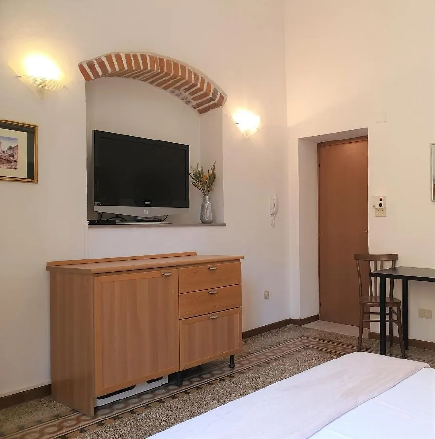 Piazza Ciompi Studio Apartment Florence Italy
